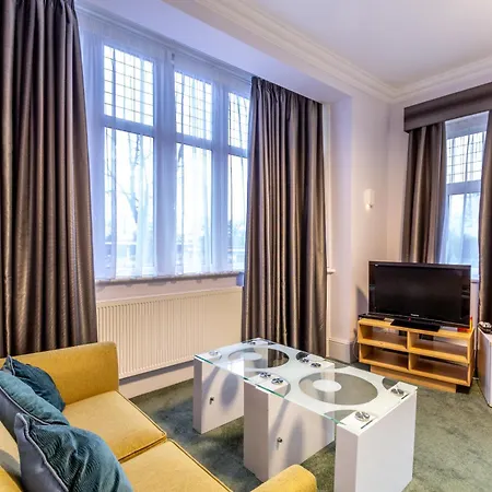 London Gatwick Inn-2